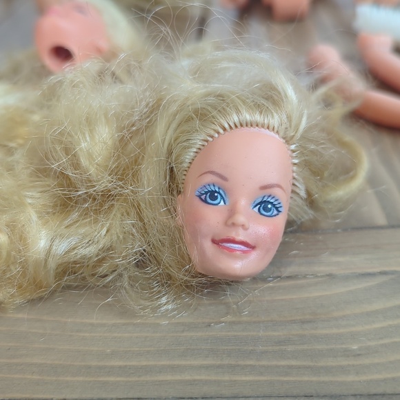 Vintage Dismembered Barbie Doll Parts OOAK or Repair - Picture 6 of 11